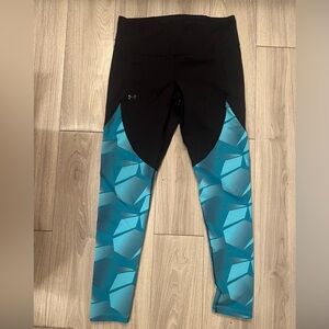 Under Armour - Black & Blue Geometric Leggings